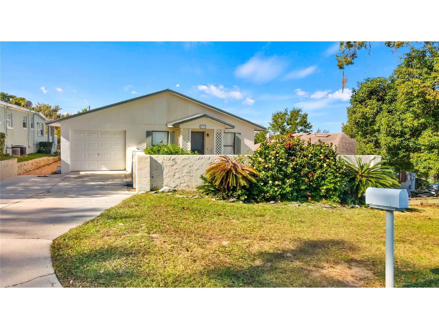 416 5th Street Clermont FL 34711 - LAKE MINNEOLA G5105481 image1