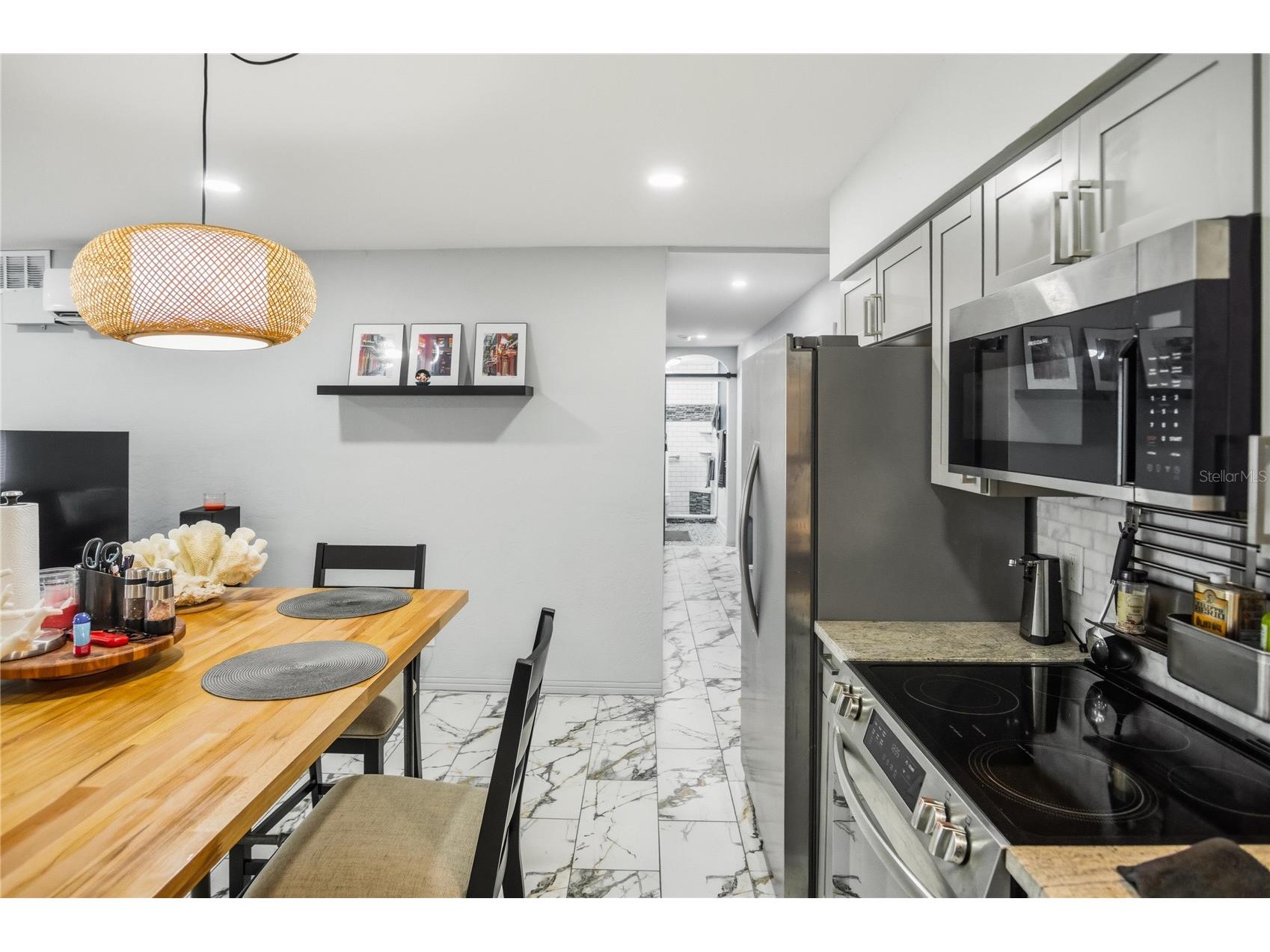 416 73rd Avenue N #207 Saint Petersburg FL 33702 O6415538 image4