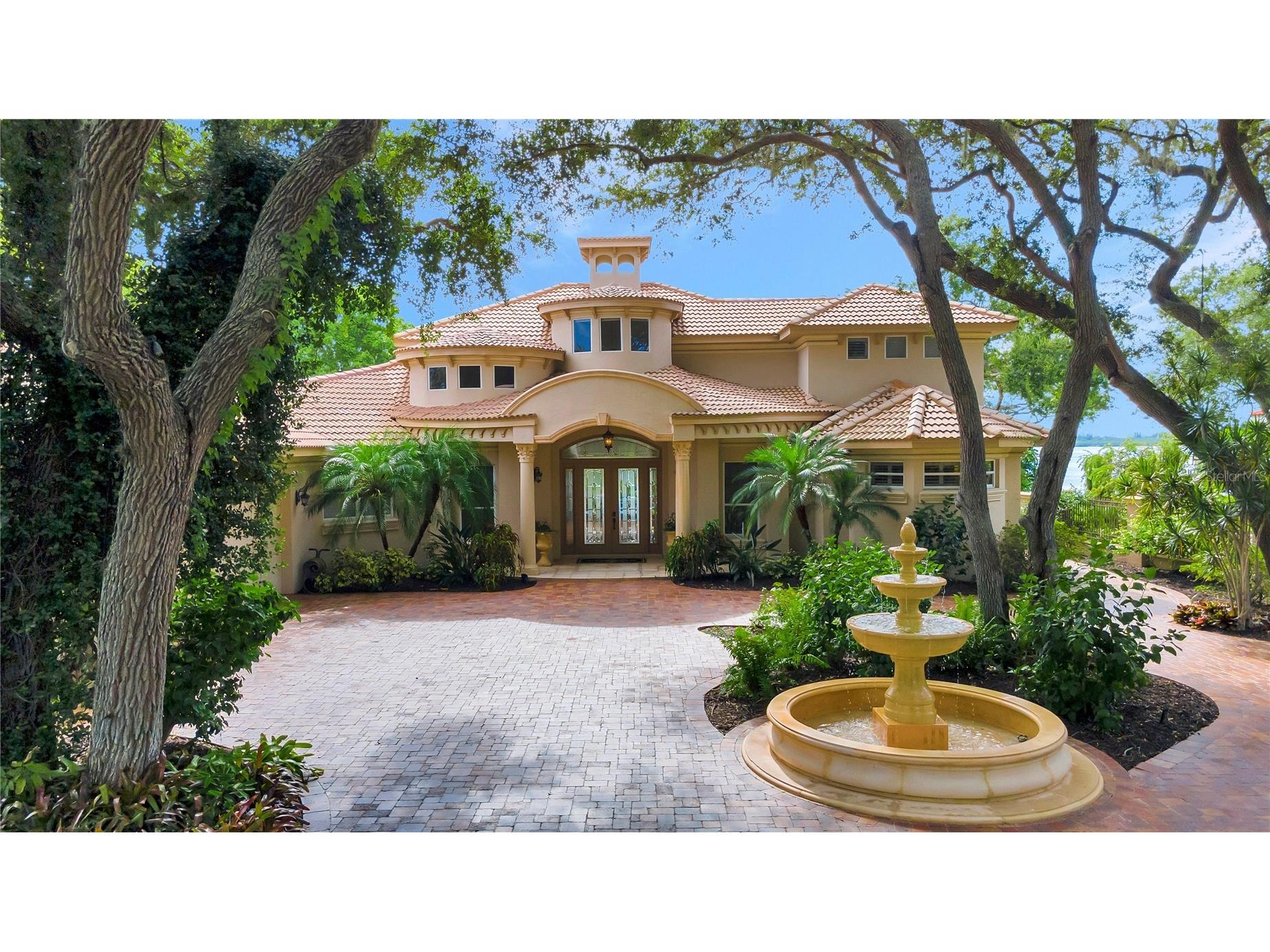 416 81st Street W Bradenton FL 34209 - PALMA SOLA BAY TB8503675 image1