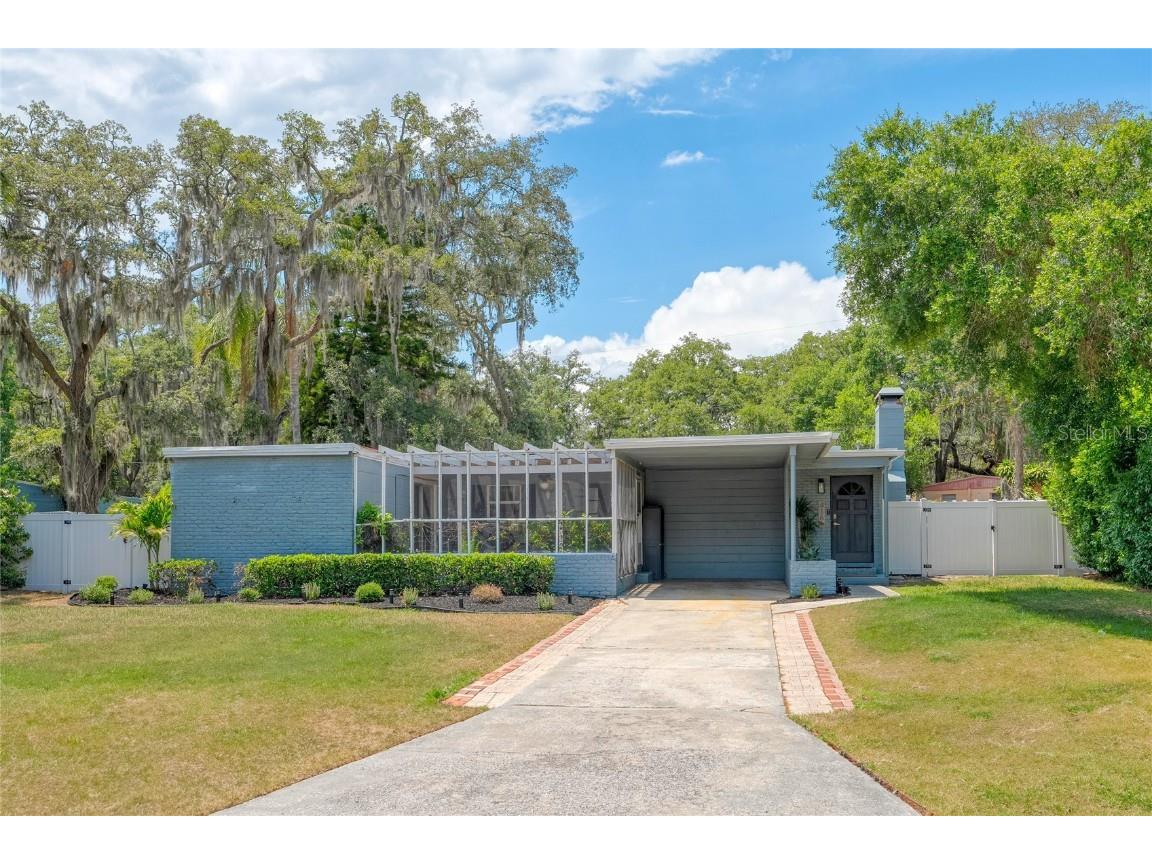 416 Berwick Avenue Temple Terrace FL 33617 T3528369 image1