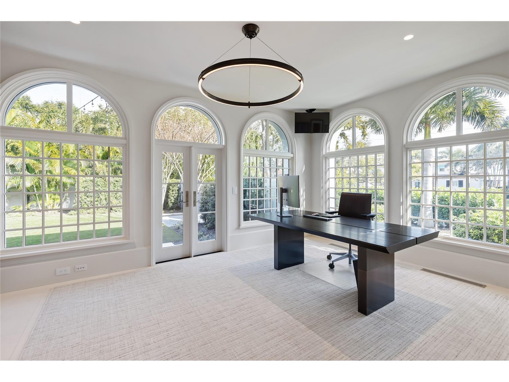 416 Brightwaters Boulevard NE Saint Petersburg FL 33704 TB8491058 image14
