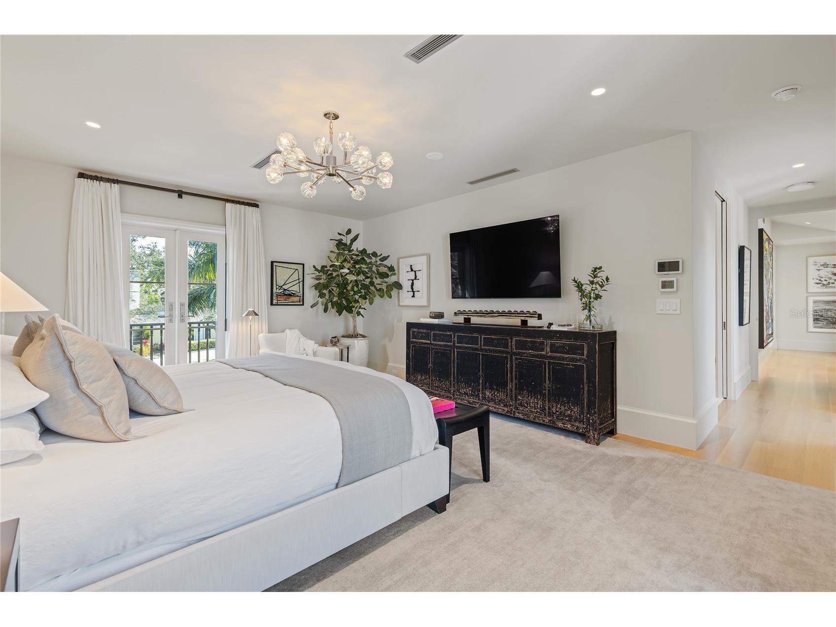 416 Brightwaters Boulevard NE Saint Petersburg FL 33704 TB8491058 image27