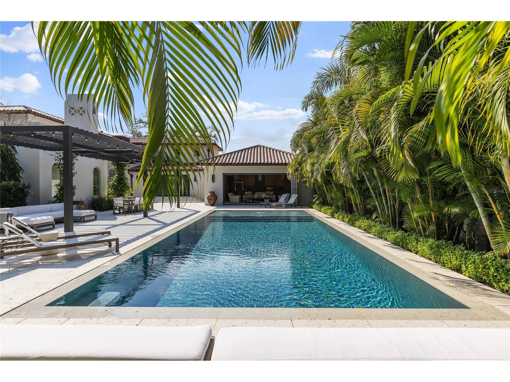 416 Brightwaters Boulevard NE Saint Petersburg FL 33704 TB8491058 image39