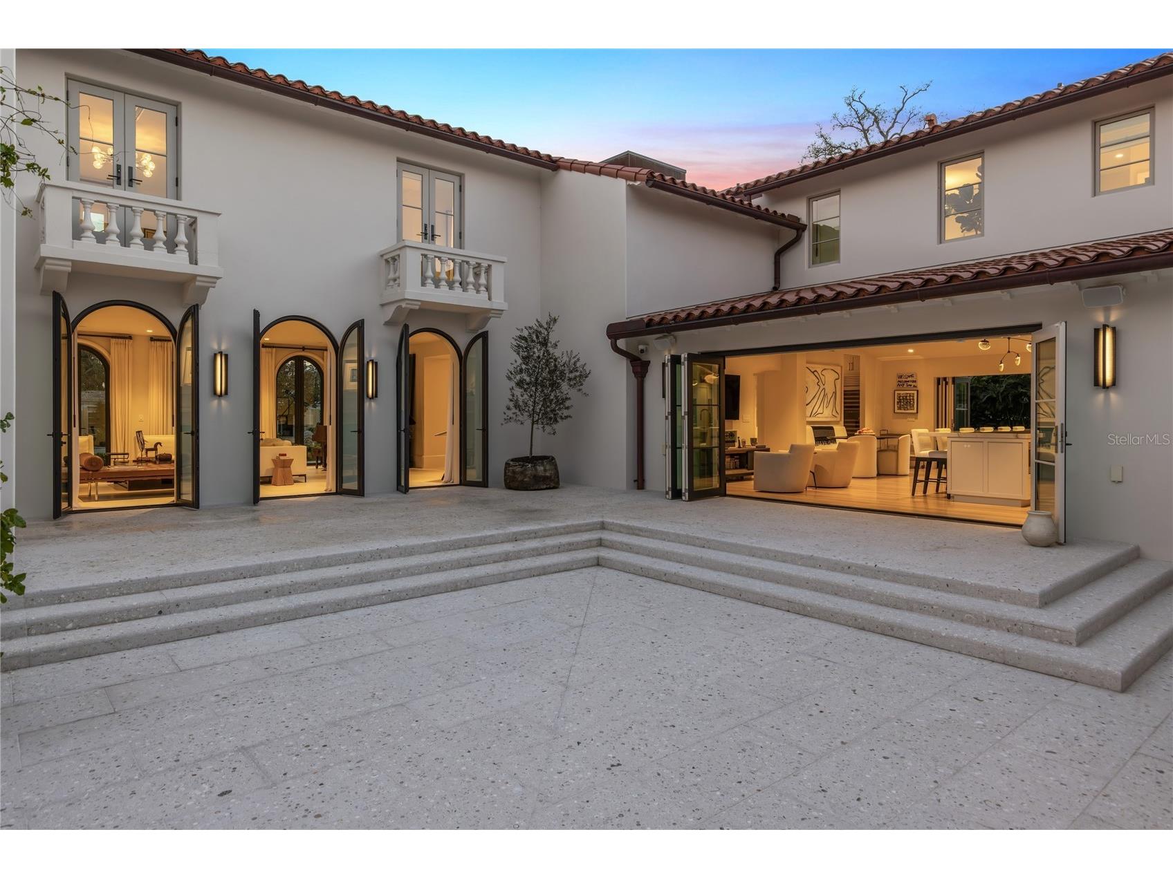 416 Brightwaters Boulevard NE Saint Petersburg FL 33704 TB8491058 image47
