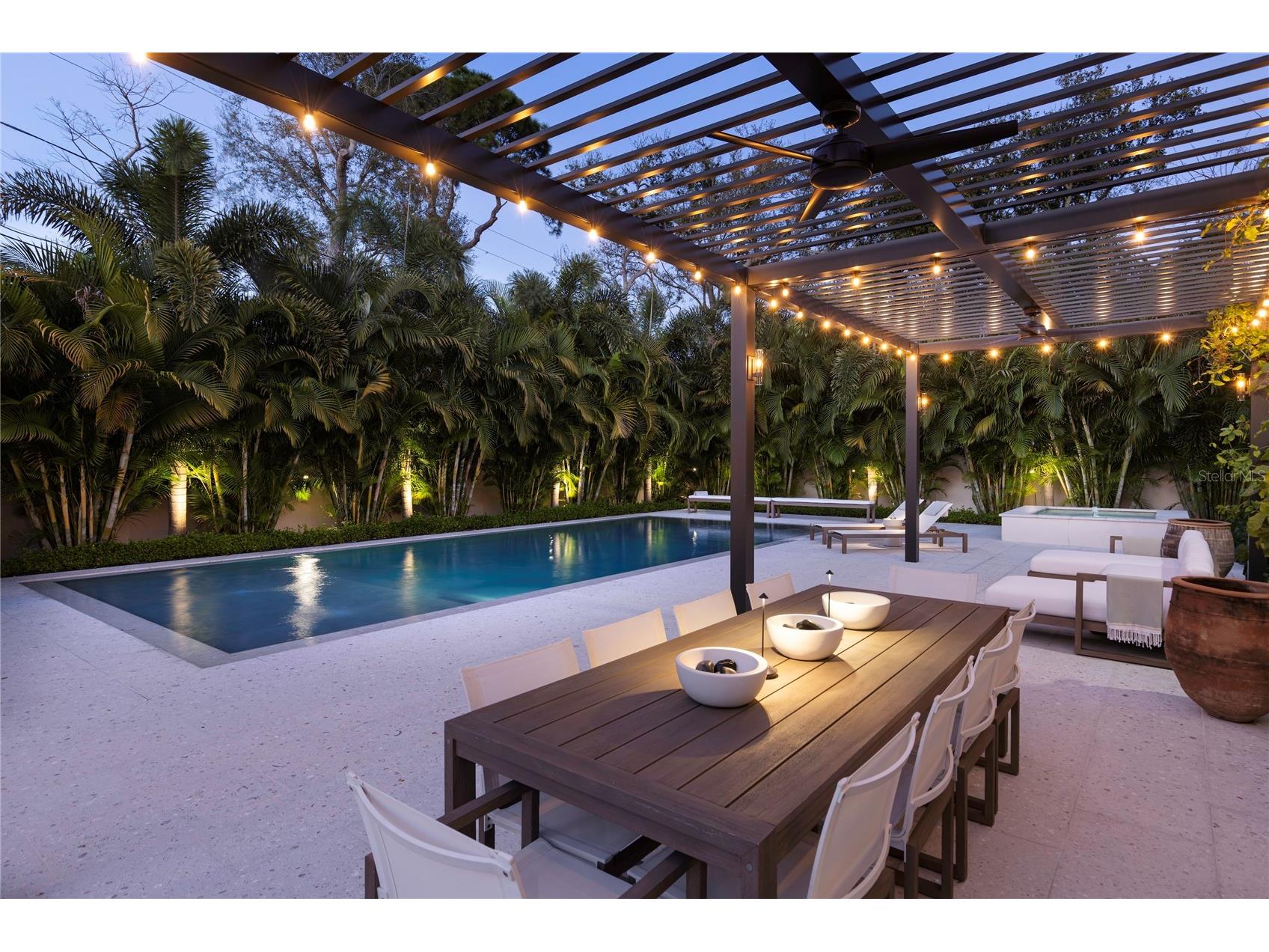 416 Brightwaters Boulevard NE Saint Petersburg FL 33704 TB8491058 image48