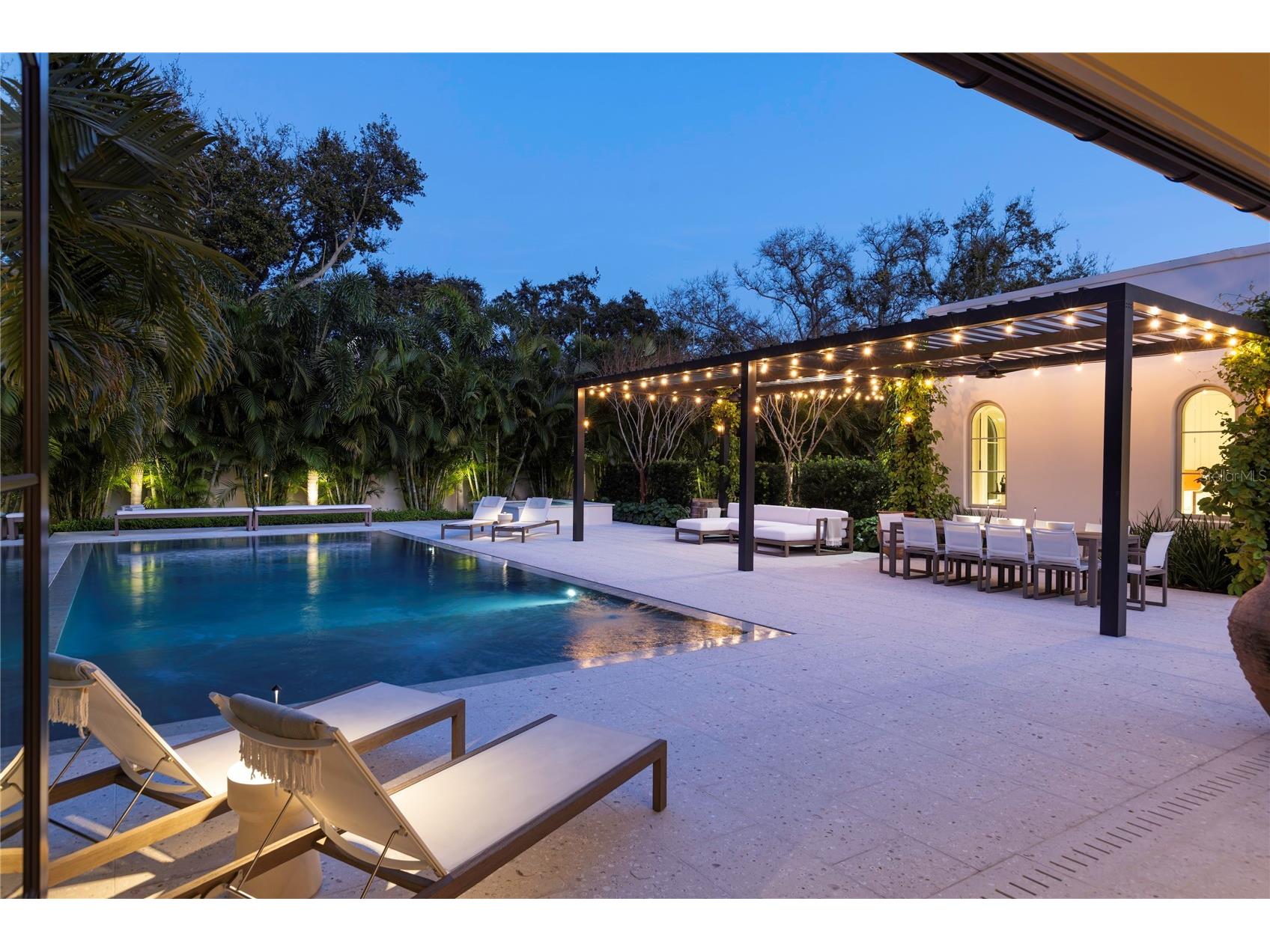 416 Brightwaters Boulevard NE Saint Petersburg FL 33704 TB8491058 image49