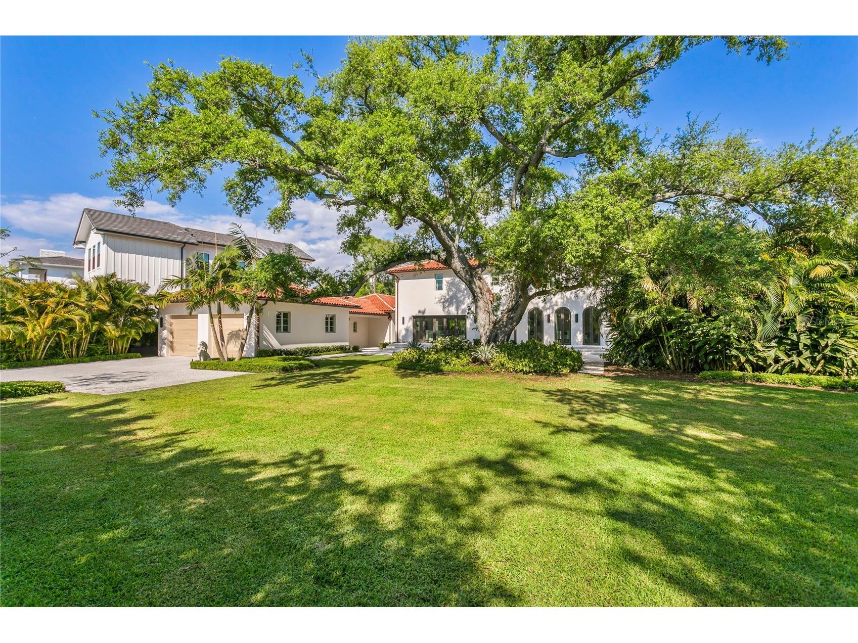 416 Brightwaters Boulevard NE Saint Petersburg FL 33704 TB8491058 image57