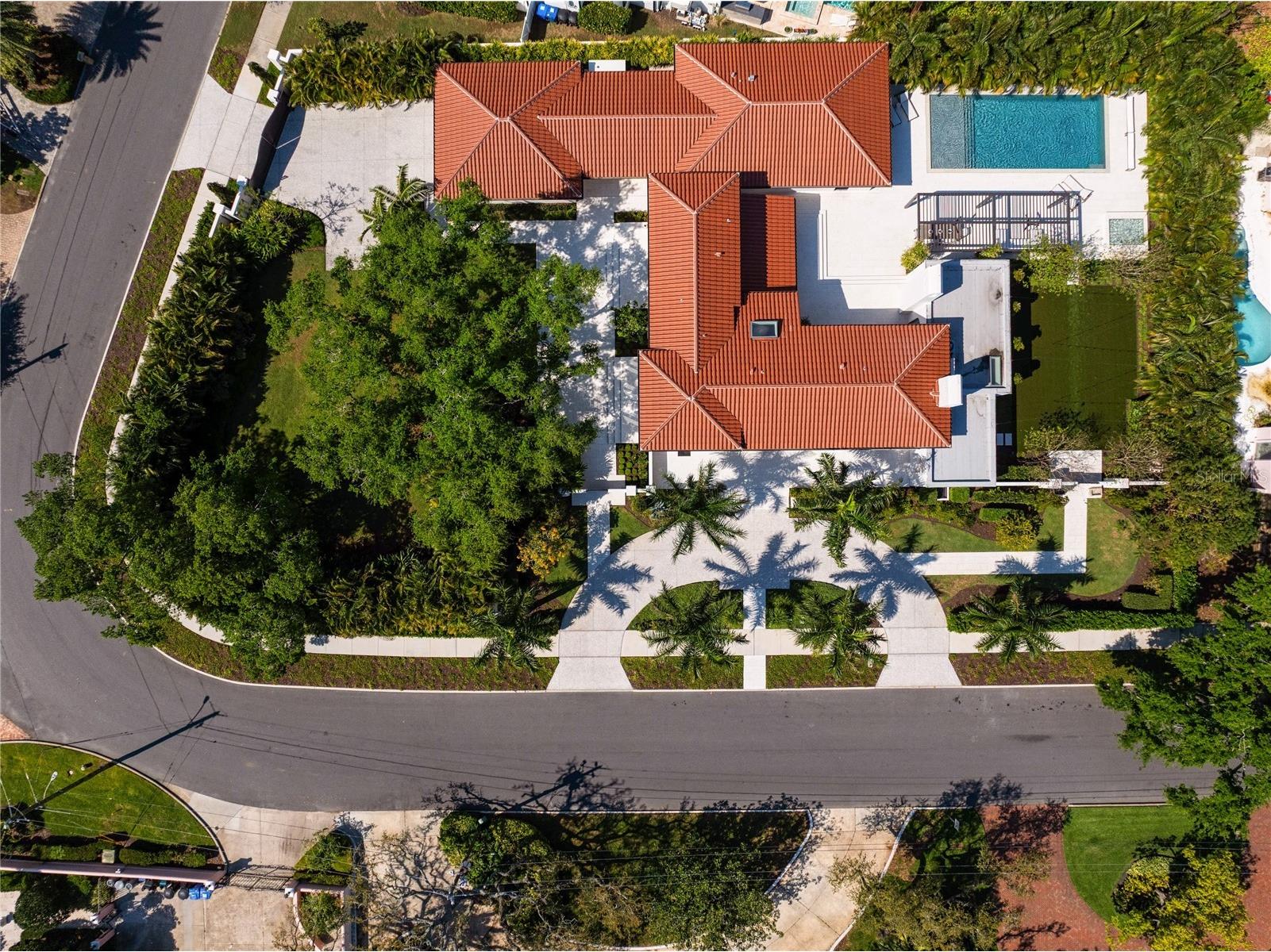 416 Brightwaters Boulevard NE Saint Petersburg FL 33704 TB8491058 image60