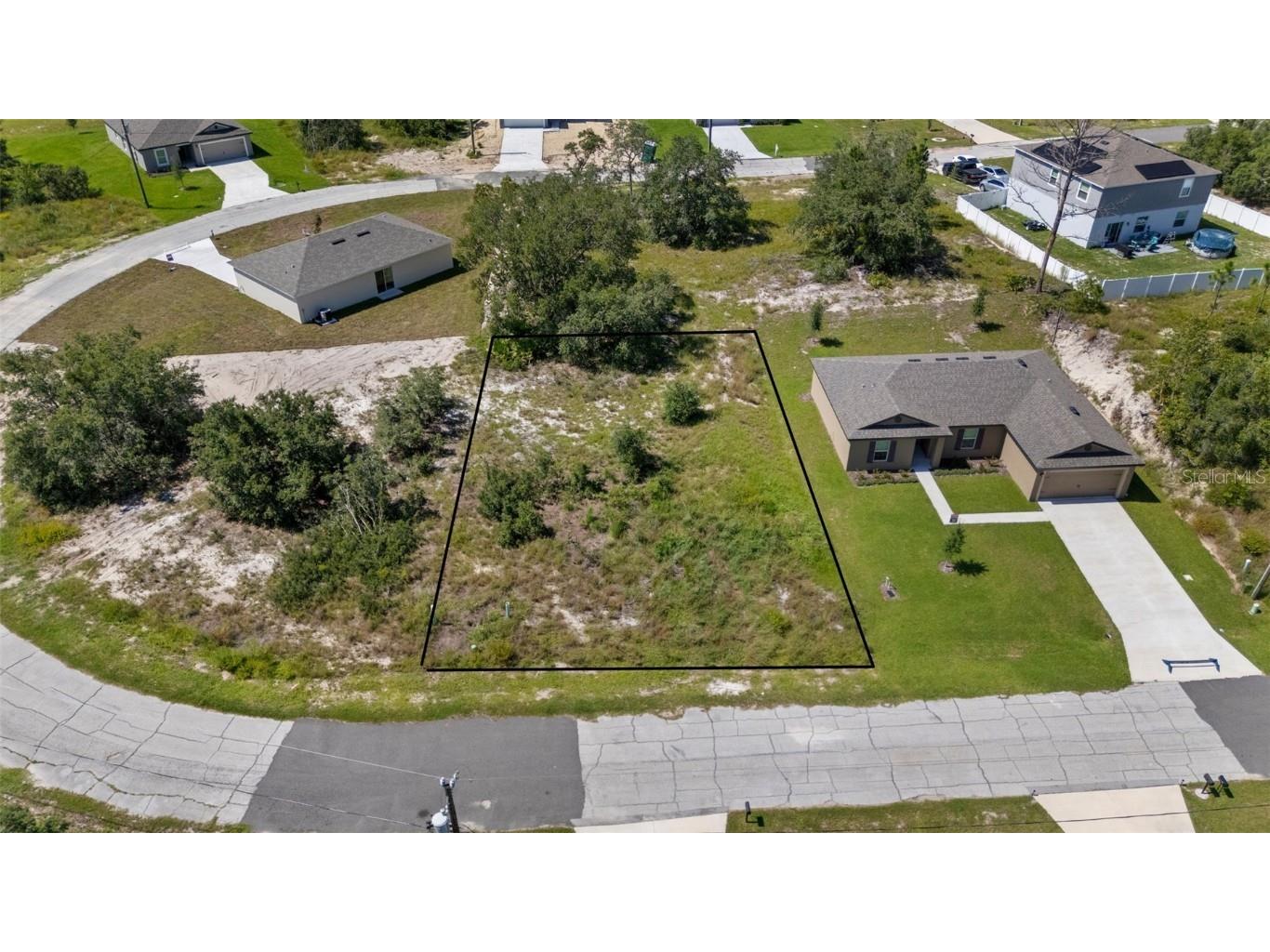 416 Caribbean Court Kissimmee FL 34759 O6335685 image1