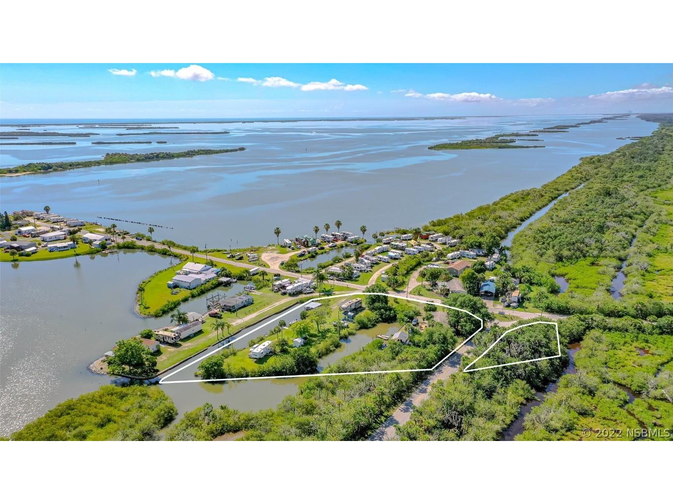 416 E Halifax Avenue Oak Hill FL 32759 NS1069081 image1