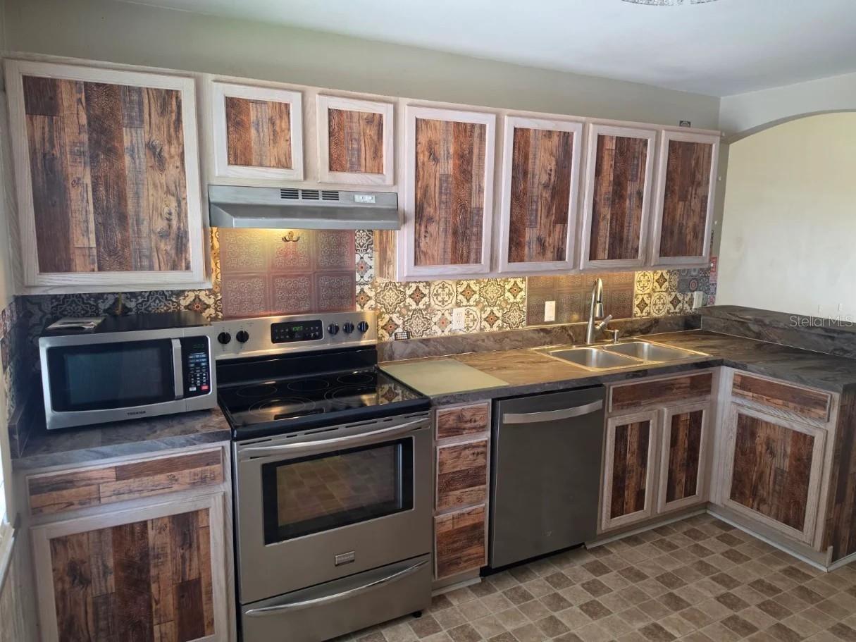 416 Eagle Ridge Drive #416 Davenport FL 33837 G5115084 image4