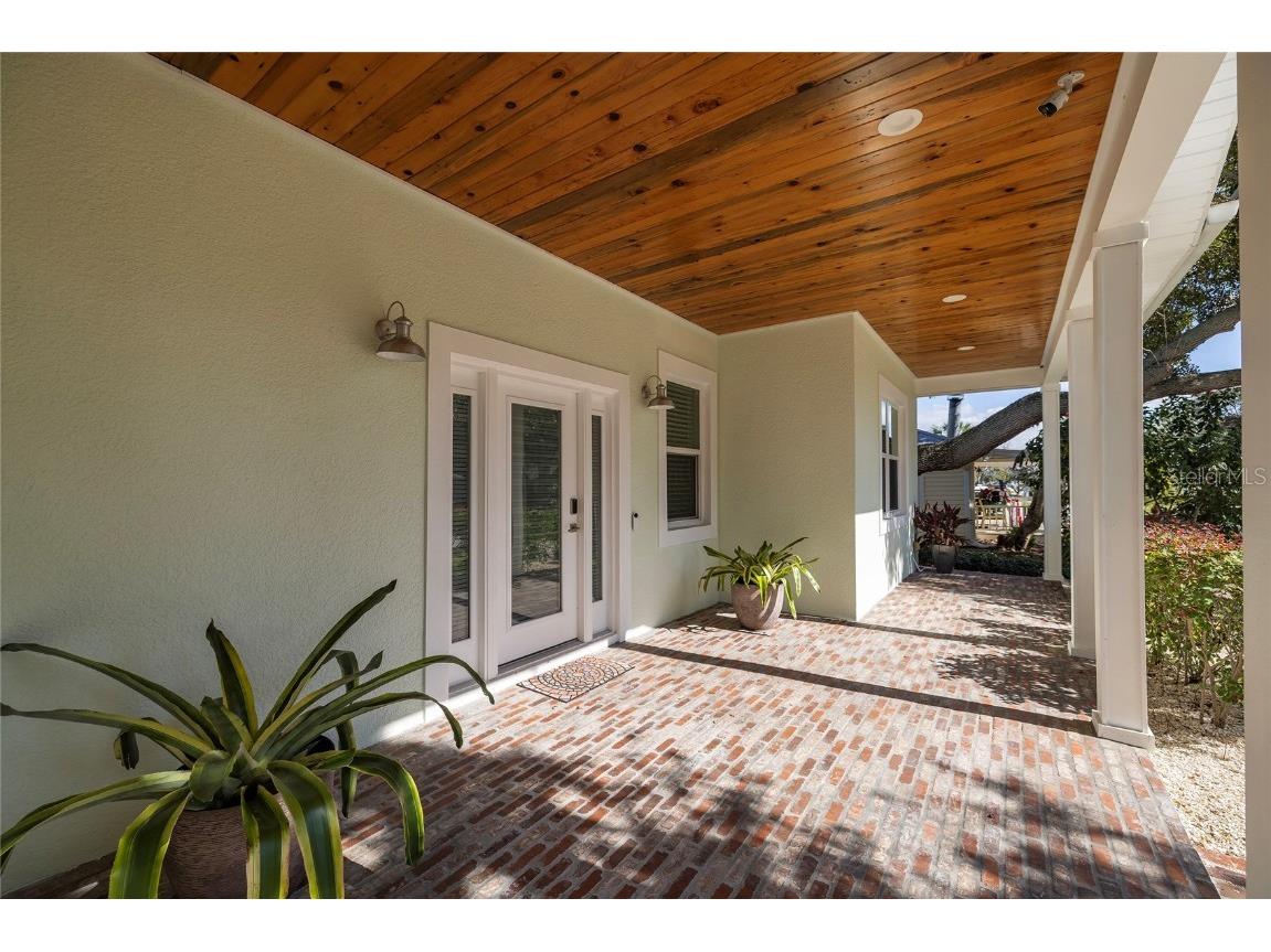 416 Indiana Avenue Crystal Beach FL 34681 TB8455037 image2