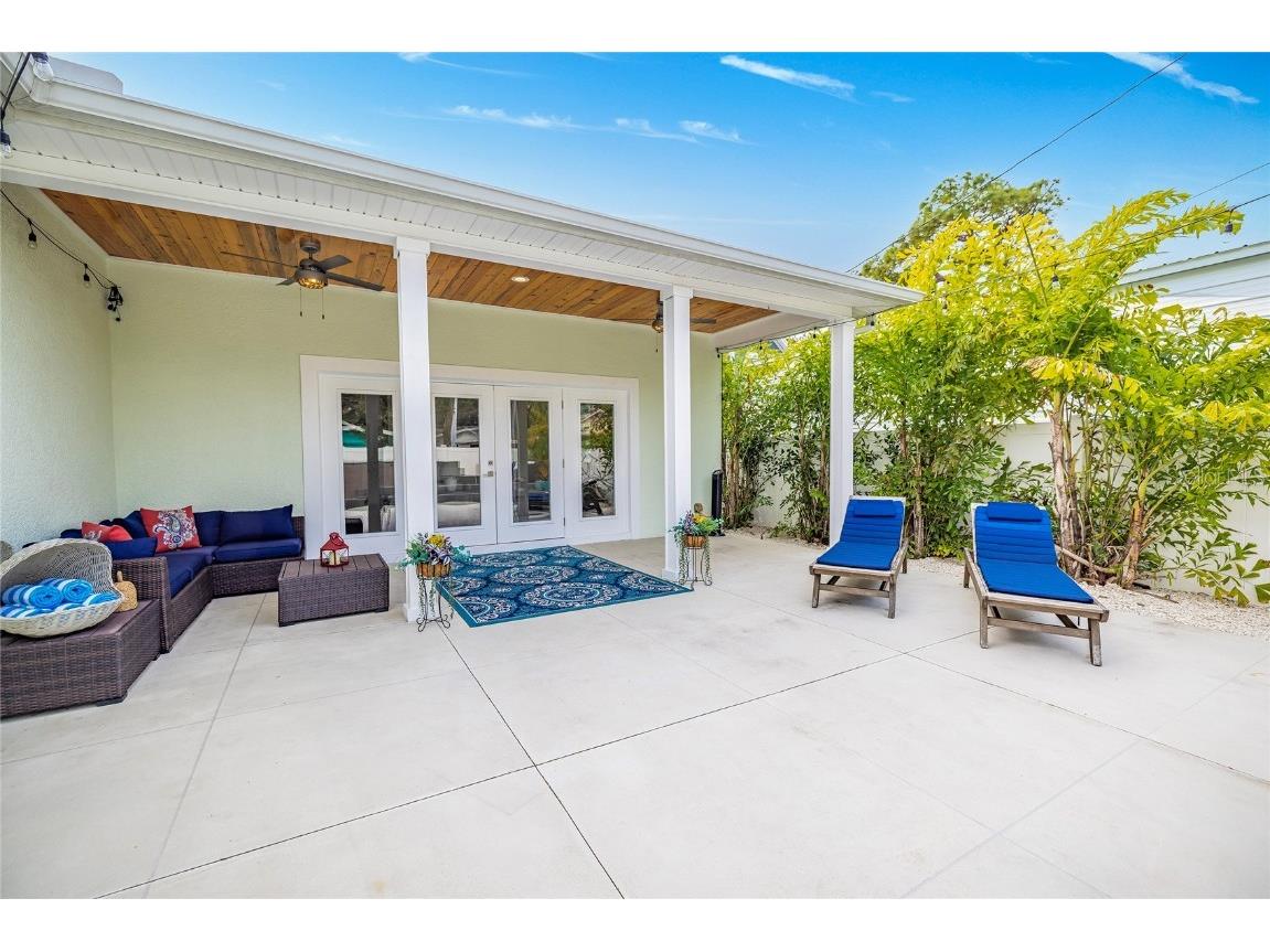 416 Indiana Avenue Crystal Beach FL 34681 TB8455037 image36