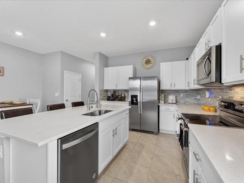 416 Mangrove Shade Circle Apollo Beach FL 33572 TB8512550 image6