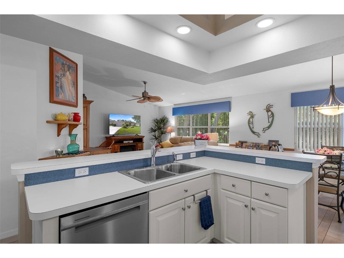 416 Mistwood Court Spring Hill FL 34609 W7877837 image18