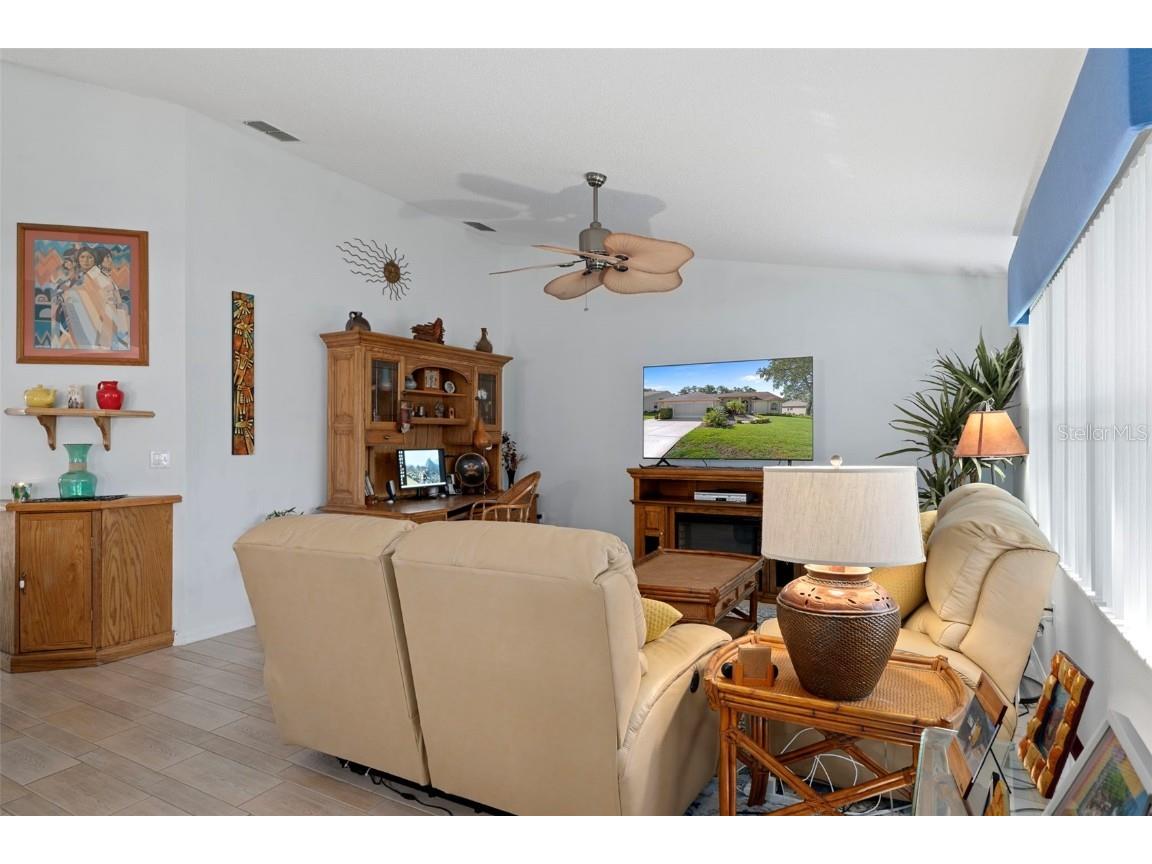 416 Mistwood Court Spring Hill FL 34609 W7877837 image22