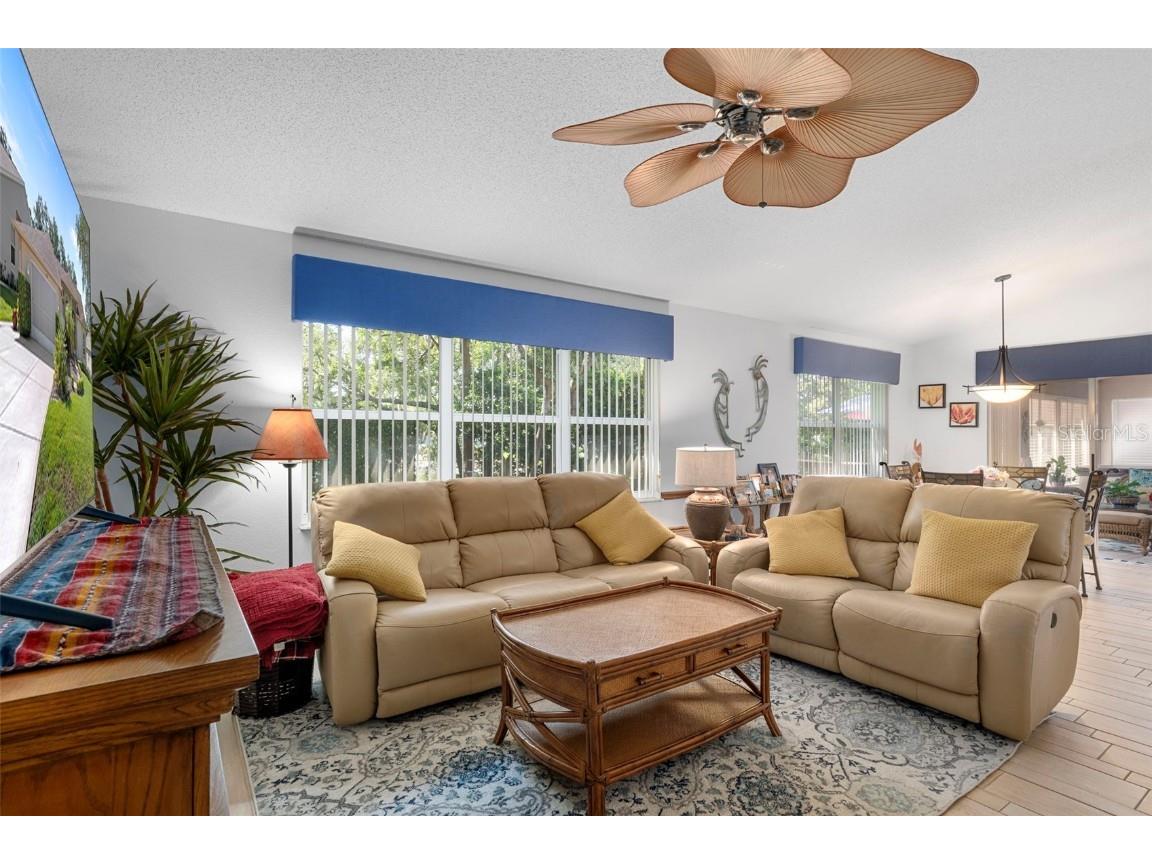 416 Mistwood Court Spring Hill FL 34609 W7877837 image23