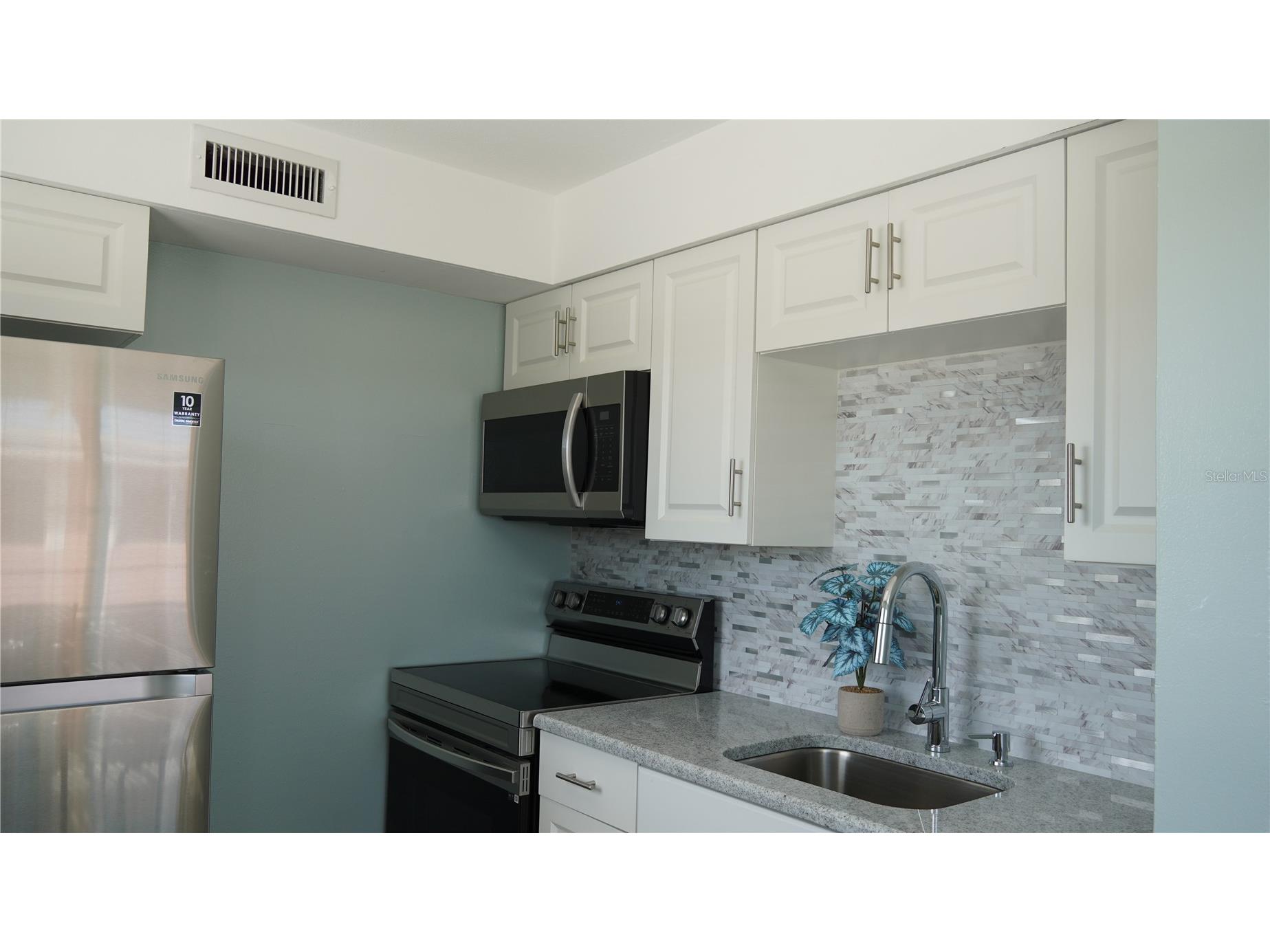 416 Monroe Avenue #F201 Cape Canaveral FL 32920 TB8486830 image4