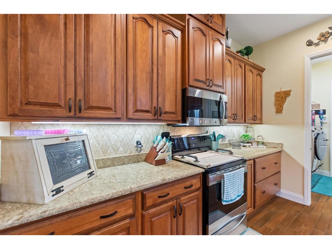 416 Motorcoach Drive S Polk City FL 33868 L4956174 image32