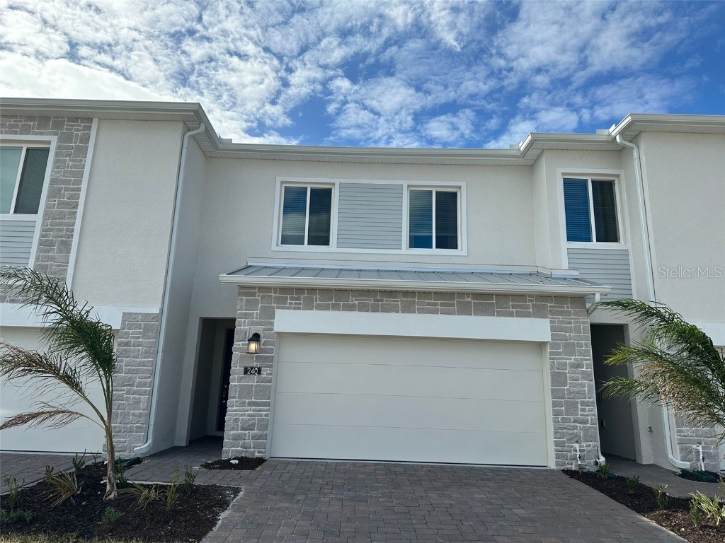 416 Nine Iron Drive Davenport FL 33896 S5095817 image1