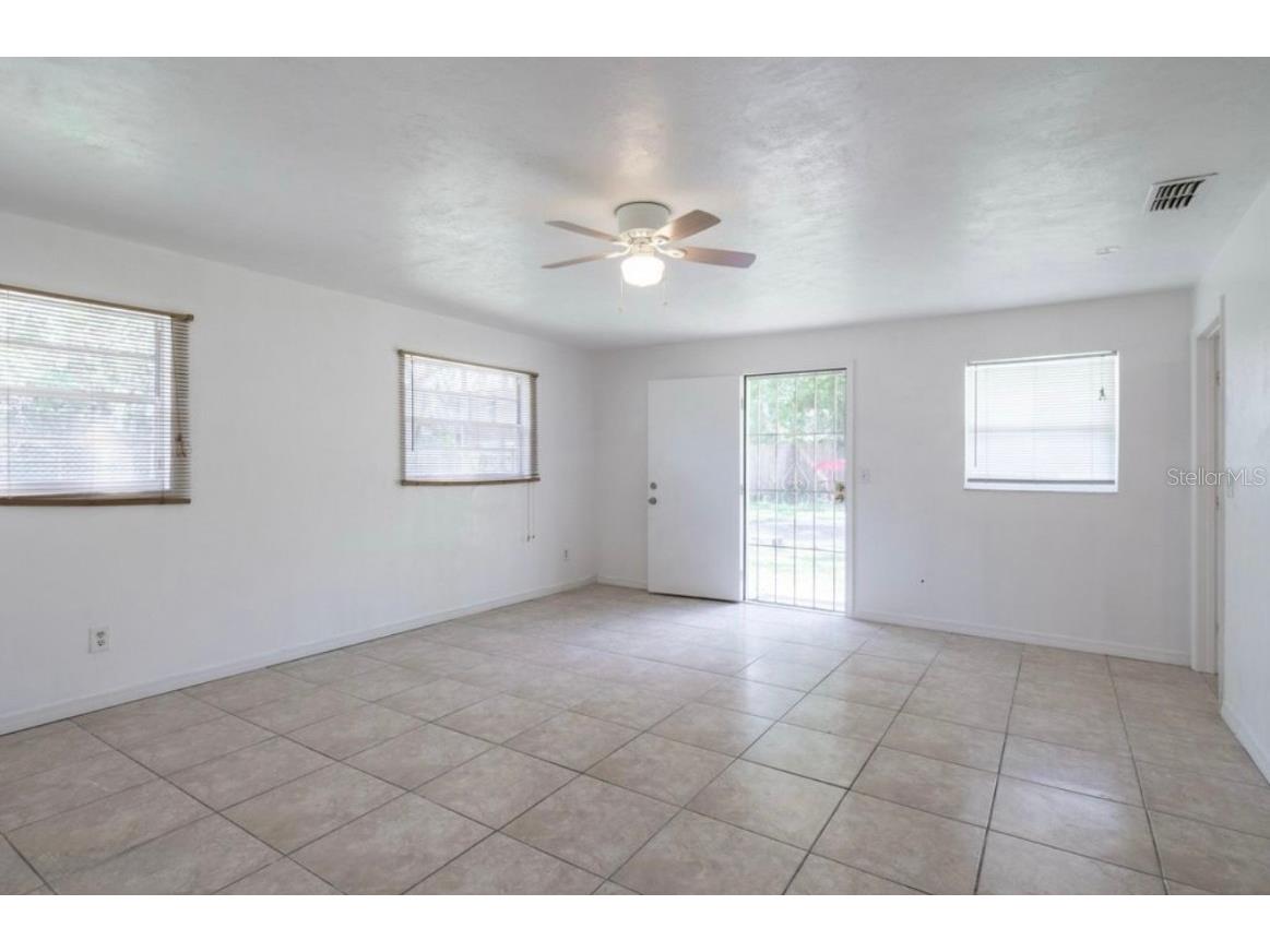 416 S Caroline Street Daytona Beach FL 32114 O6365562 image7