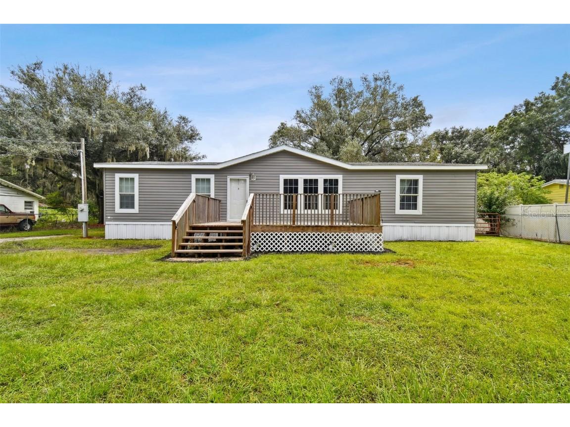 416 S Wiggins Road Plant City FL 33566 W7868265 image1