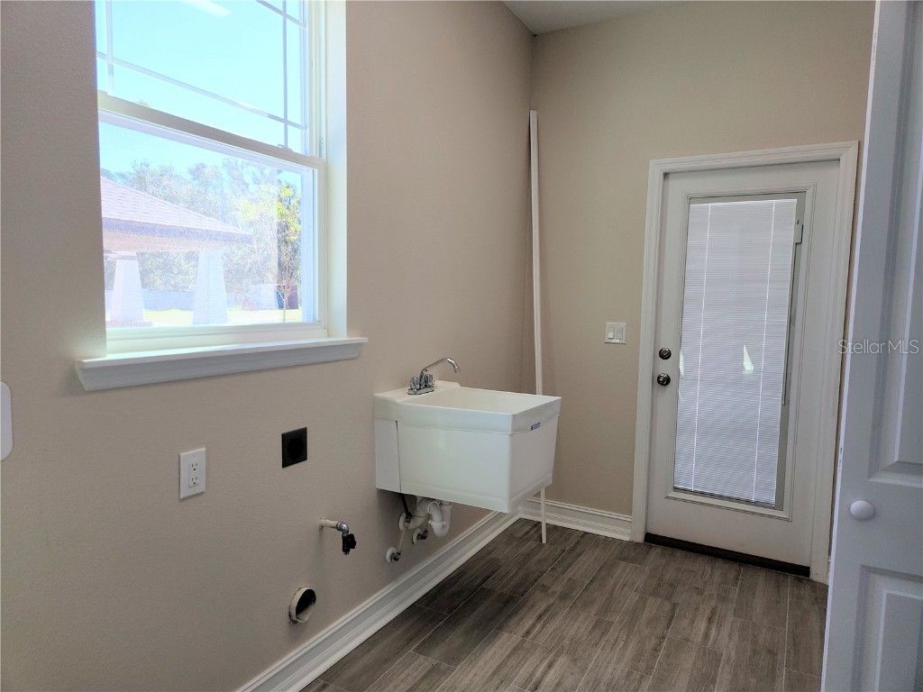 416 Shannon Estates Court Plant City FL 33563 TB8427401 image18