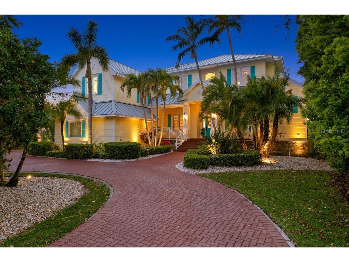 416 Shore Drive E Oldsmar FL 34677 TB8349069 image1