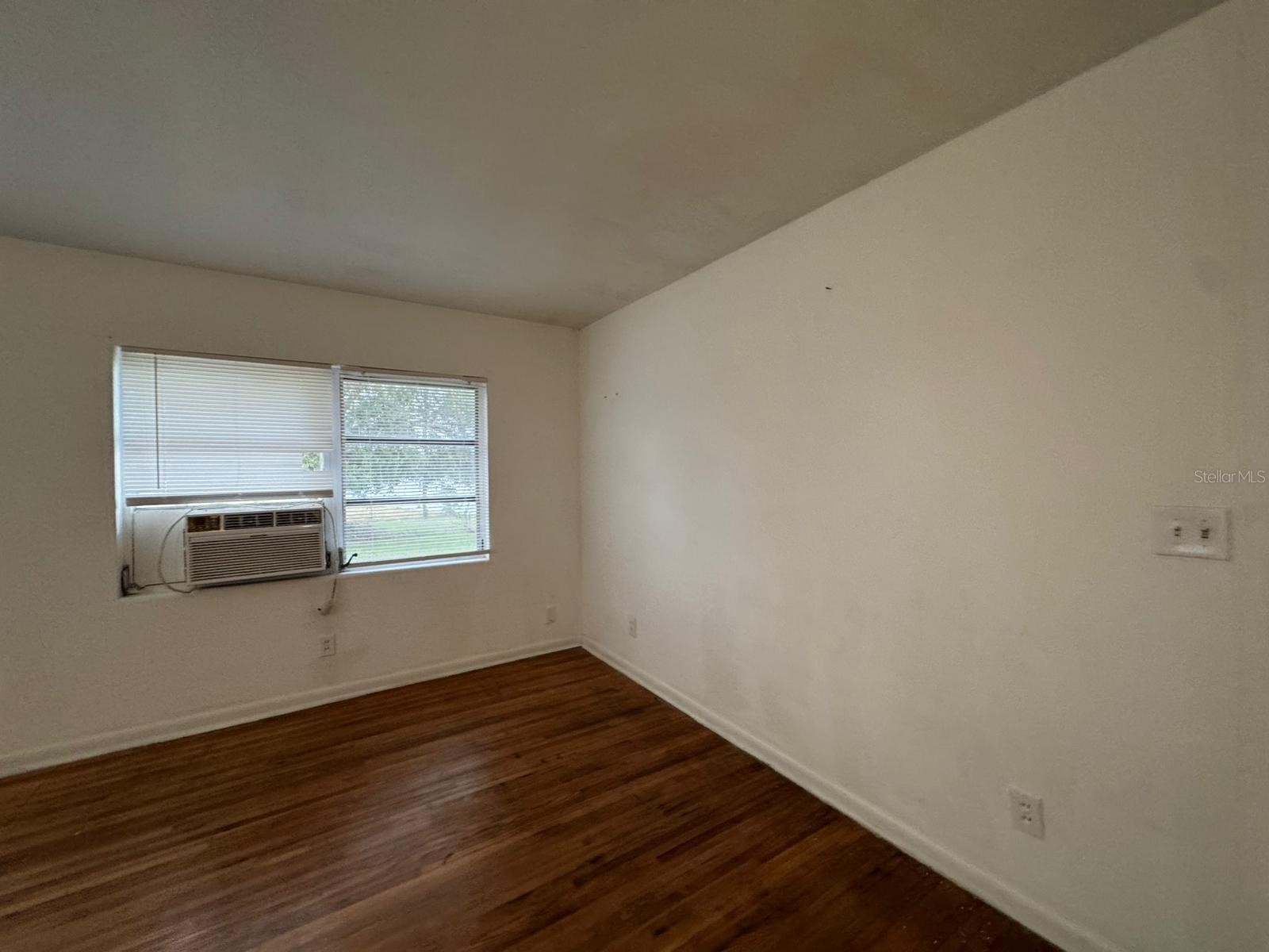 416 Sun Court Orlando FL 32805 O6370164 image23