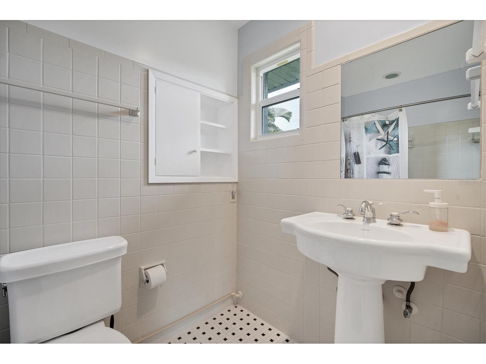 416 Sunset Drive Venice FL 34285 - VENICE BEACH A4684464 image23