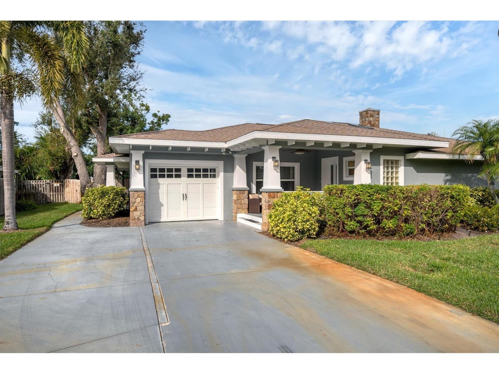 416 Sunset Drive Venice FL 34285 - VENICE BEACH A4684464 image4