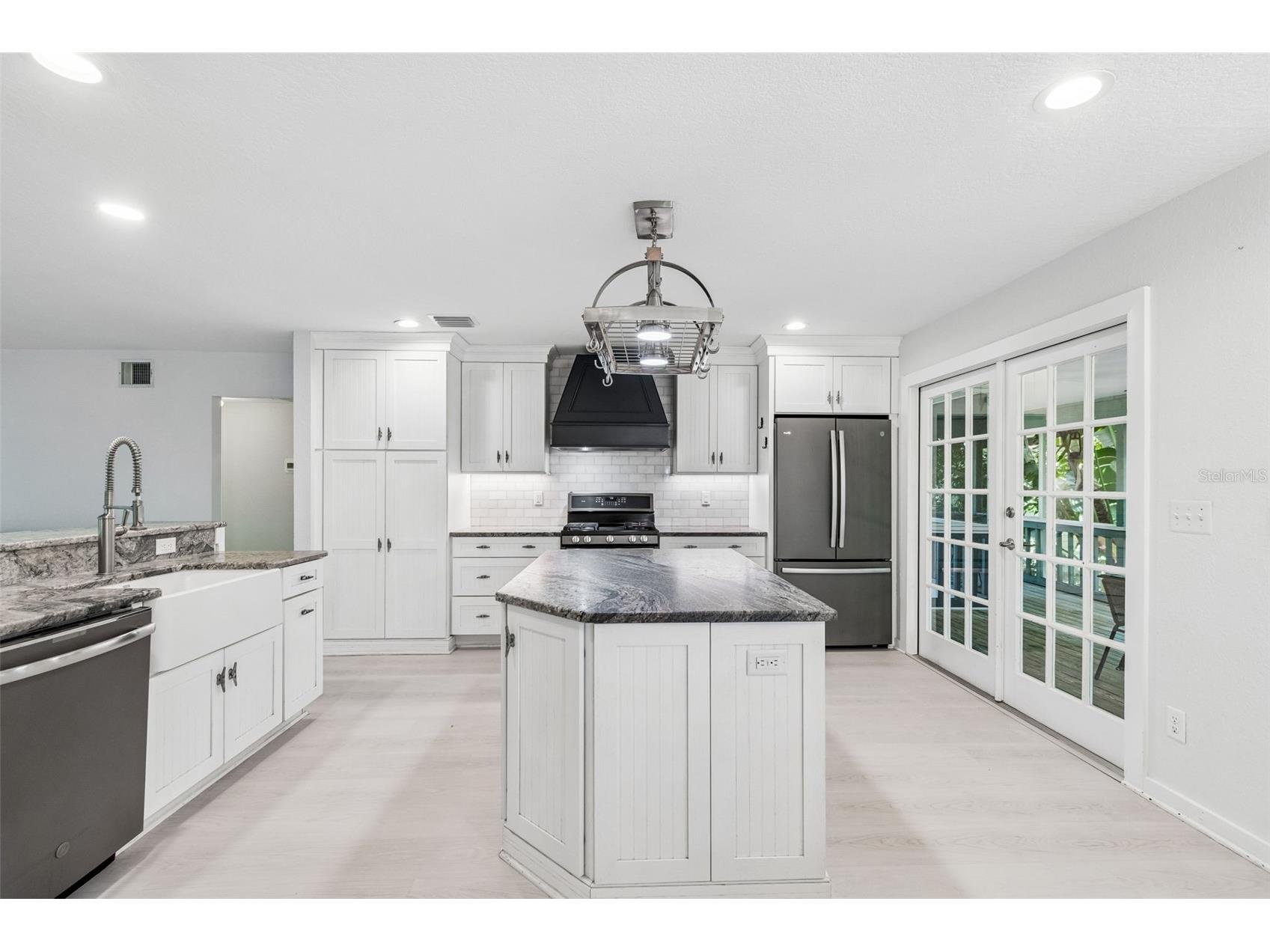 416 Tennessee Avenue Crystal Beach FL 34681 TB8515161 image22