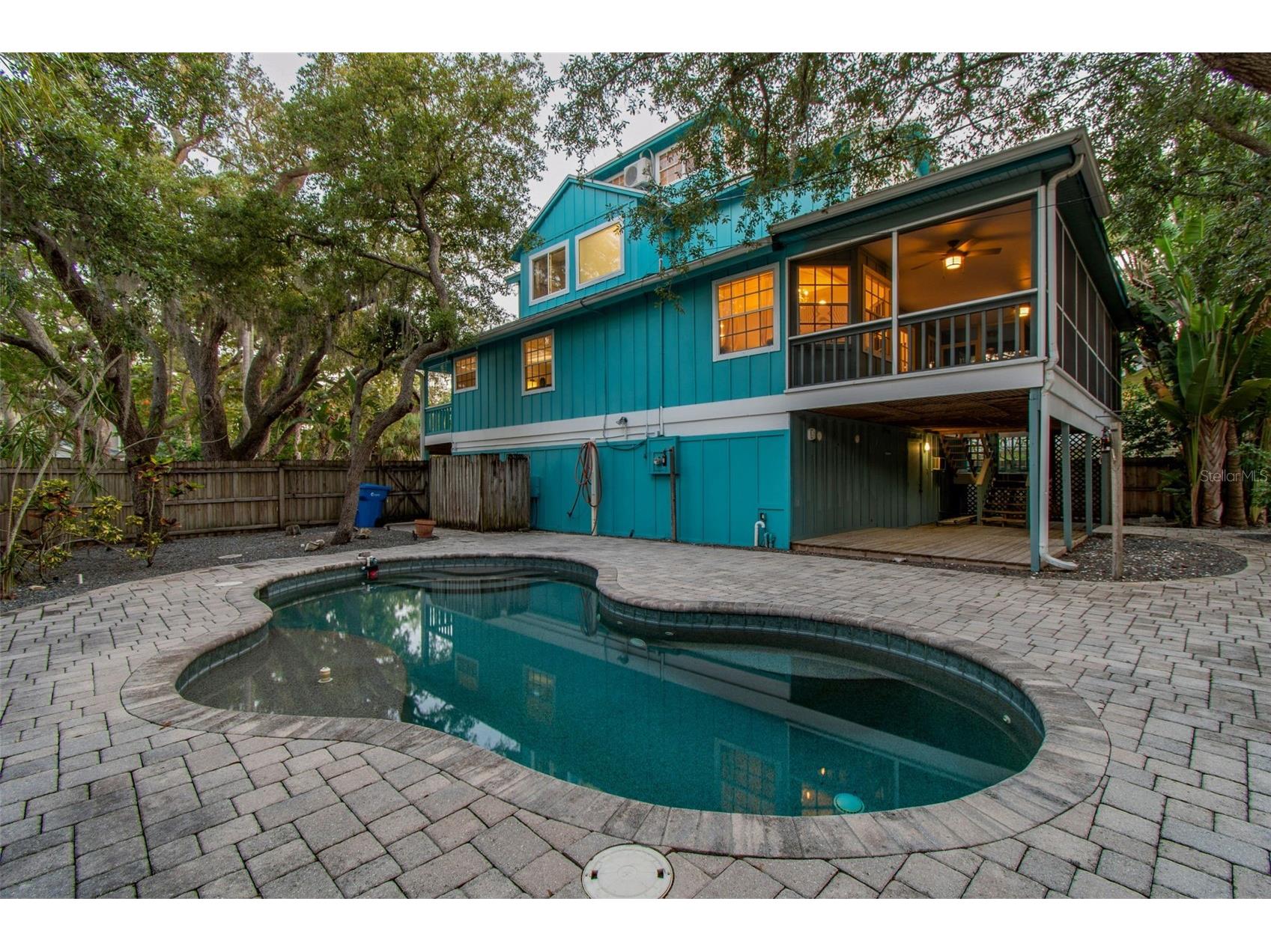 416 Tennessee Avenue Crystal Beach FL 34681 TB8515161 image7