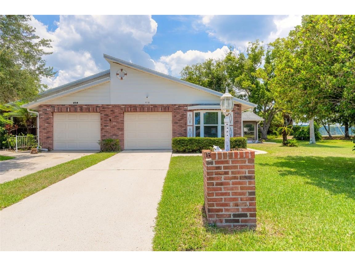 416 Village Court Edgewater FL 32132 V4936617 image1