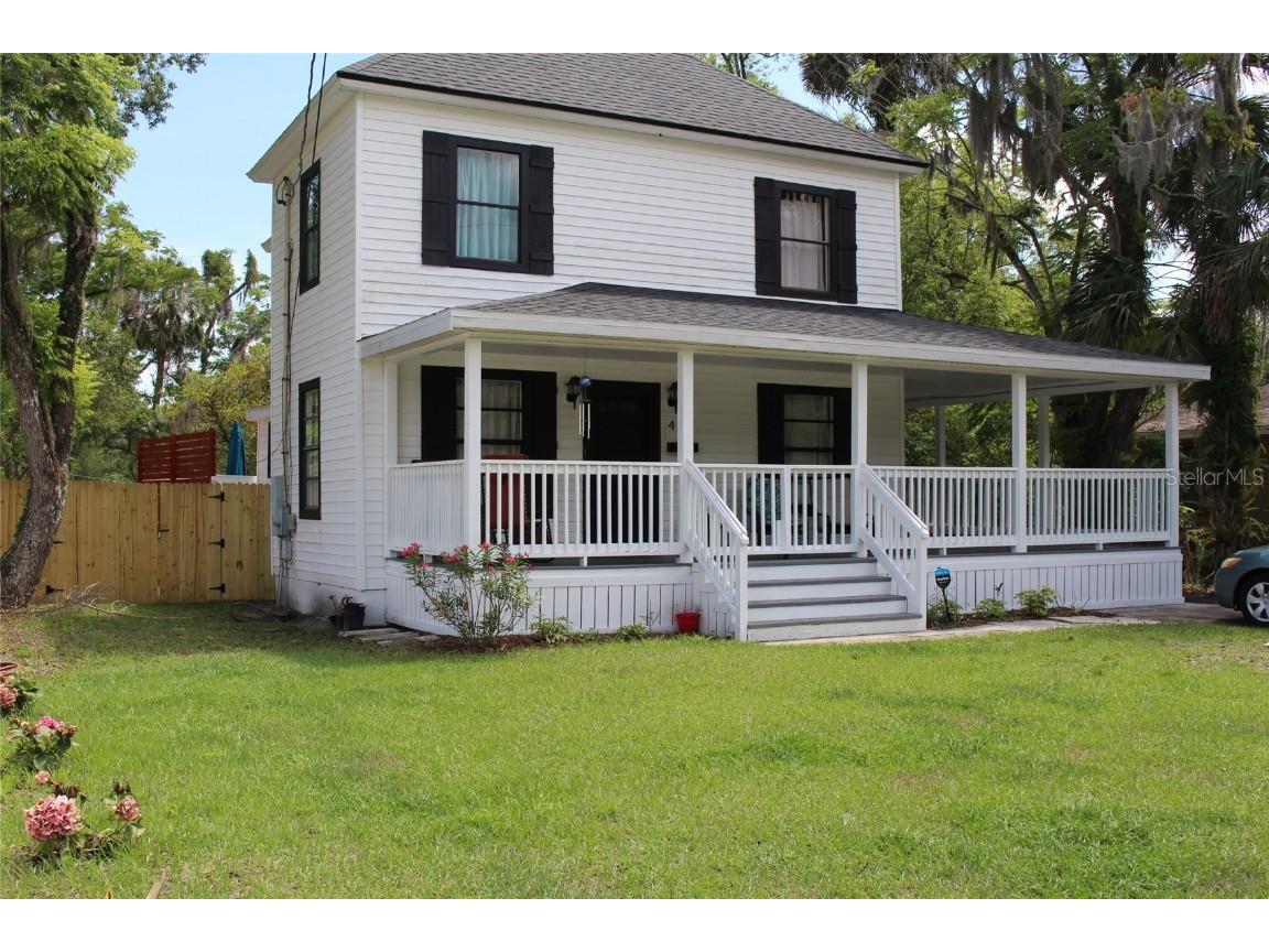 416 W Howry Avenue Deland FL 32720 V4929885 image1