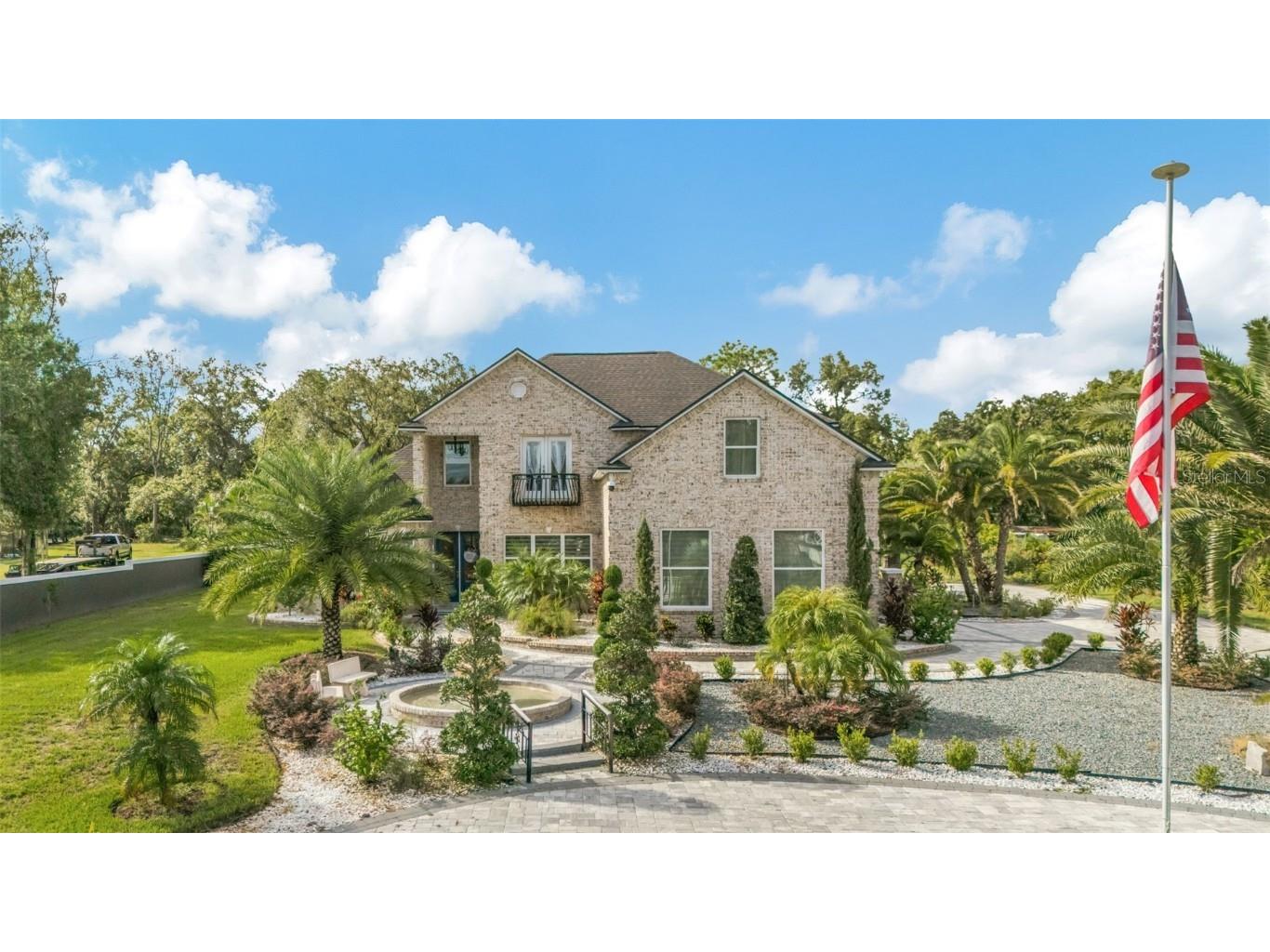 416 W Socrum Loop Road Lakeland FL 33809 TB8424357 image1