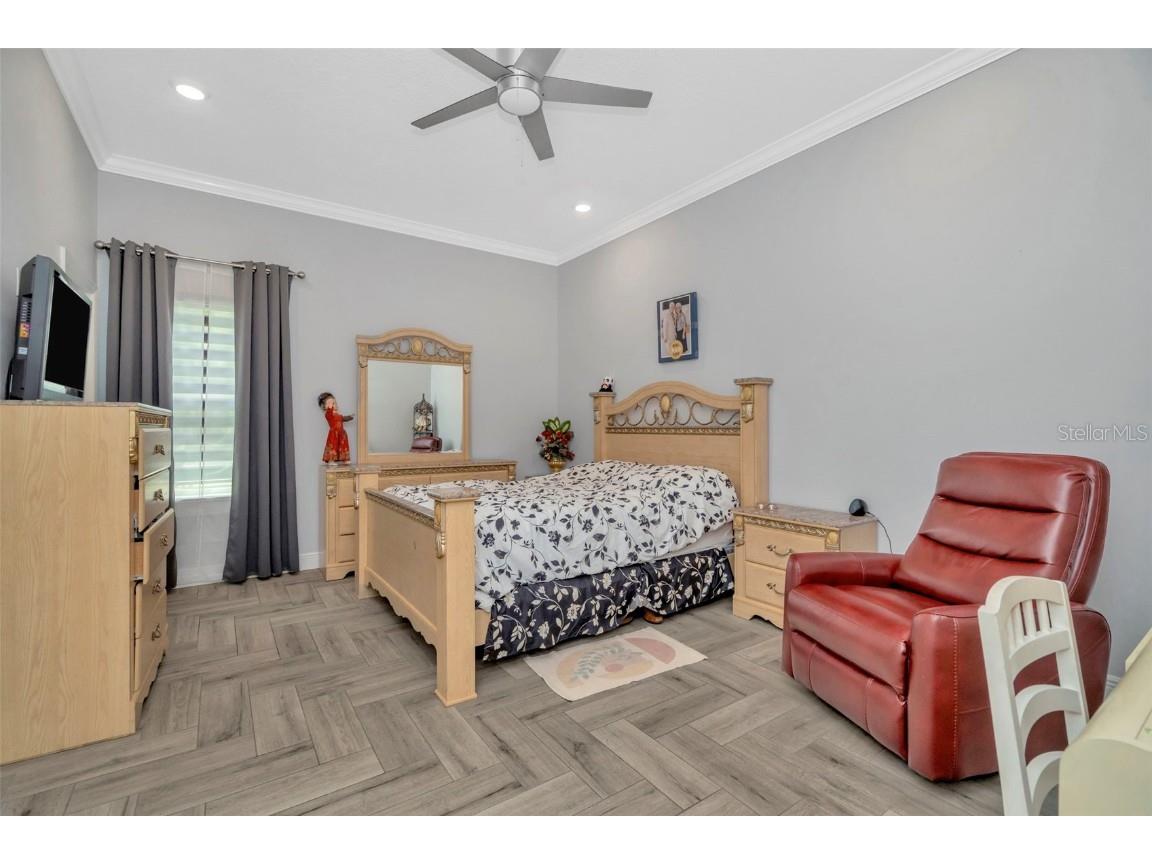 416 W Socrum Loop Road Lakeland FL 33809 TB8424357 image38