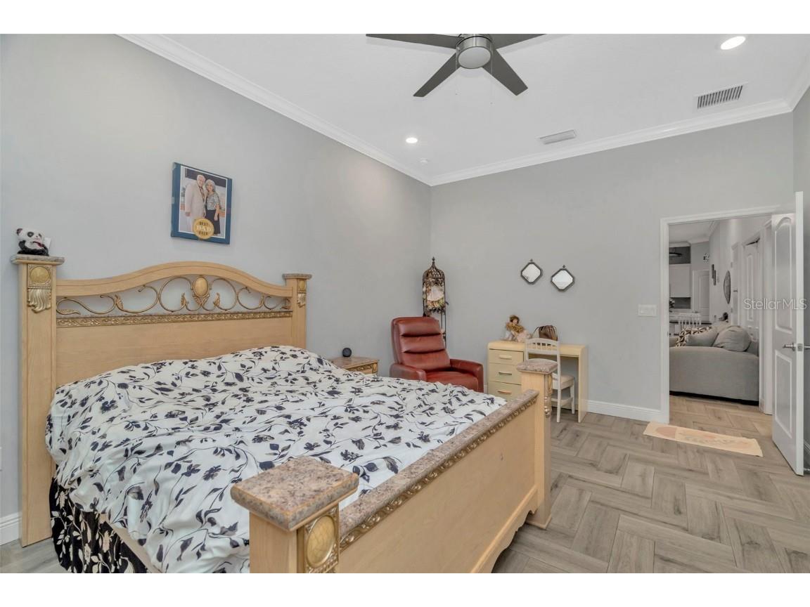 416 W Socrum Loop Road Lakeland FL 33809 TB8424357 image39