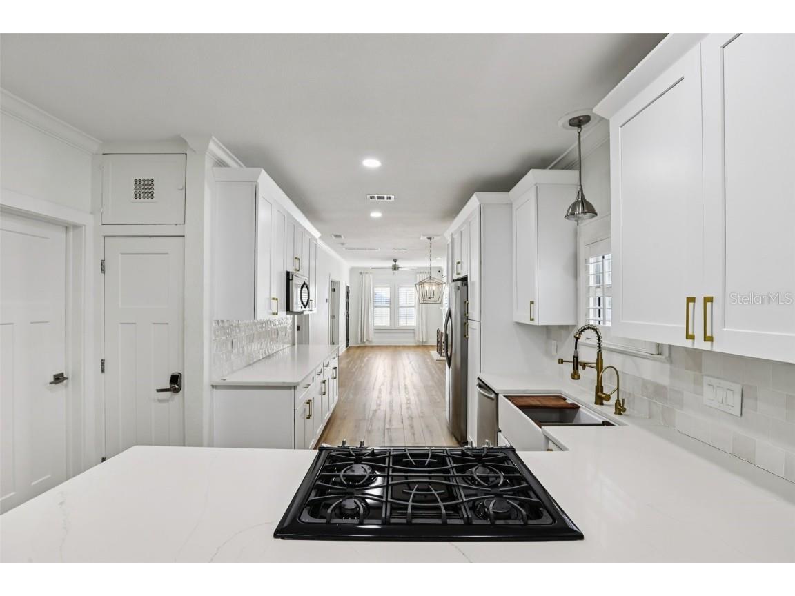 416 Wildwood Way Belleair FL 33756 TB8454724 image10