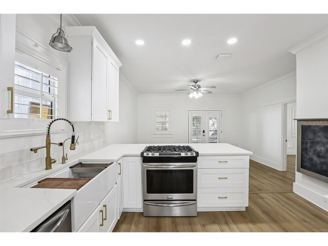 416 Wildwood Way Belleair FL 33756 TB8454724 image11