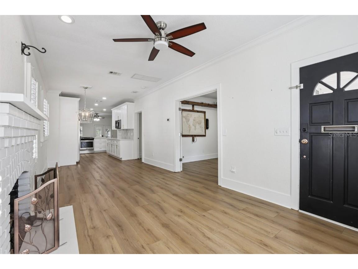 416 Wildwood Way Belleair FL 33756 TB8454724 image4