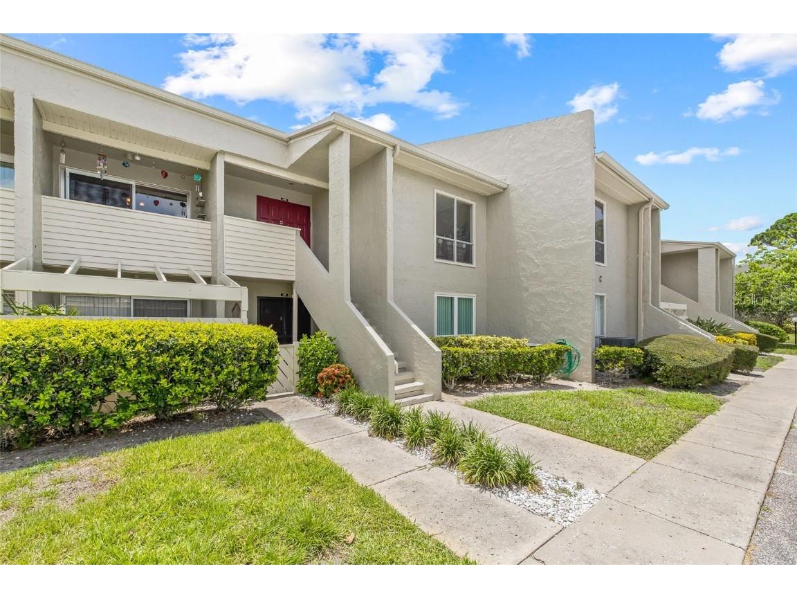 416 Windrush Bay Drive #416 Tarpon Springs FL 34689 TB8408408 image1