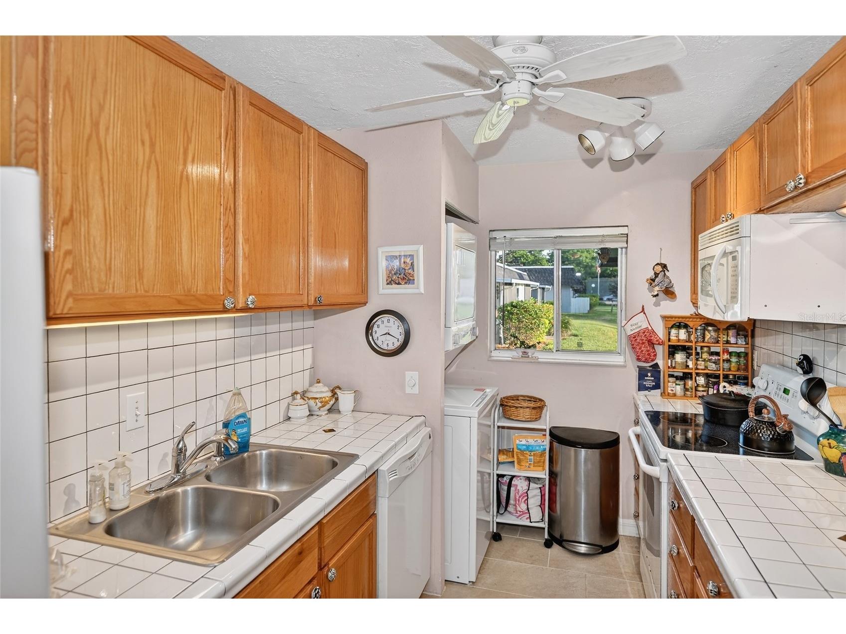 4160 Fruitville Road #11 Sarasota FL 34232 A4689204 image13