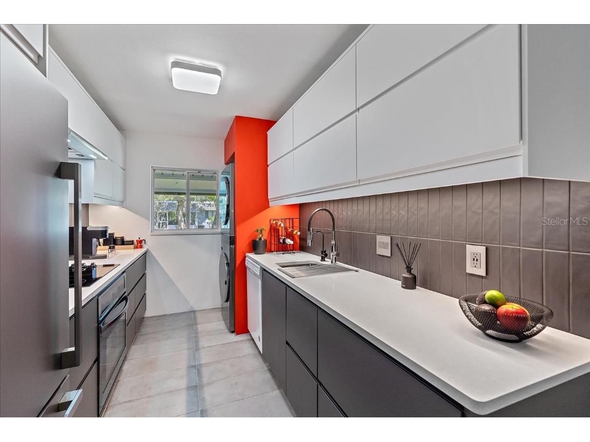 4160 Fruitville Road #65 Sarasota FL 34232 A4667447 image3