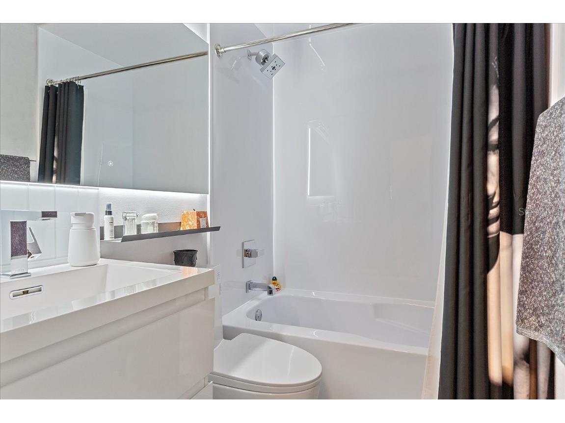 4160 Fruitville Road #65 Sarasota FL 34232 A4667447 image9