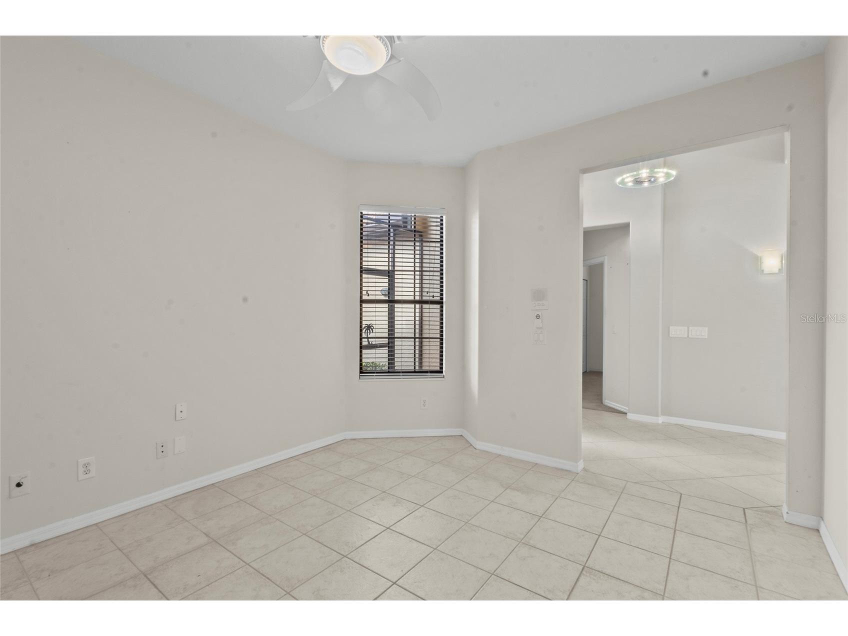 4160 Mackay Falls Terrace Sarasota FL 34243 A4672916 image23