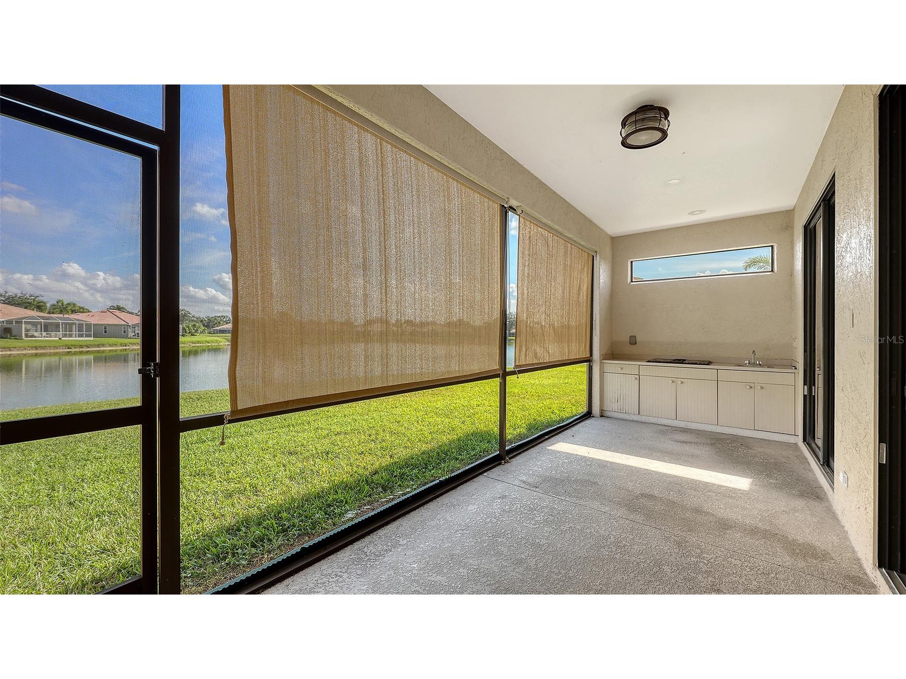 4160 Mackay Falls Terrace Sarasota FL 34243 A4672916 image42