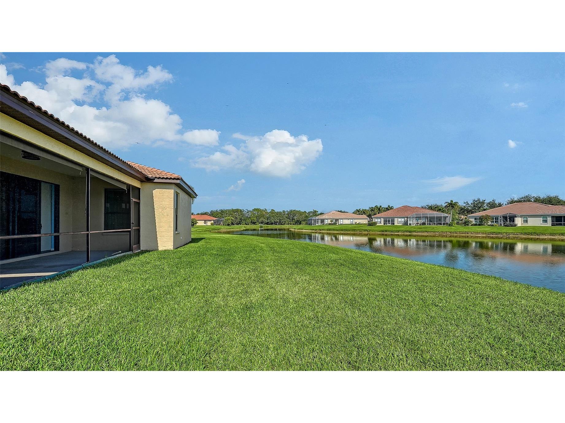 4160 Mackay Falls Terrace Sarasota FL 34243 A4672916 image44