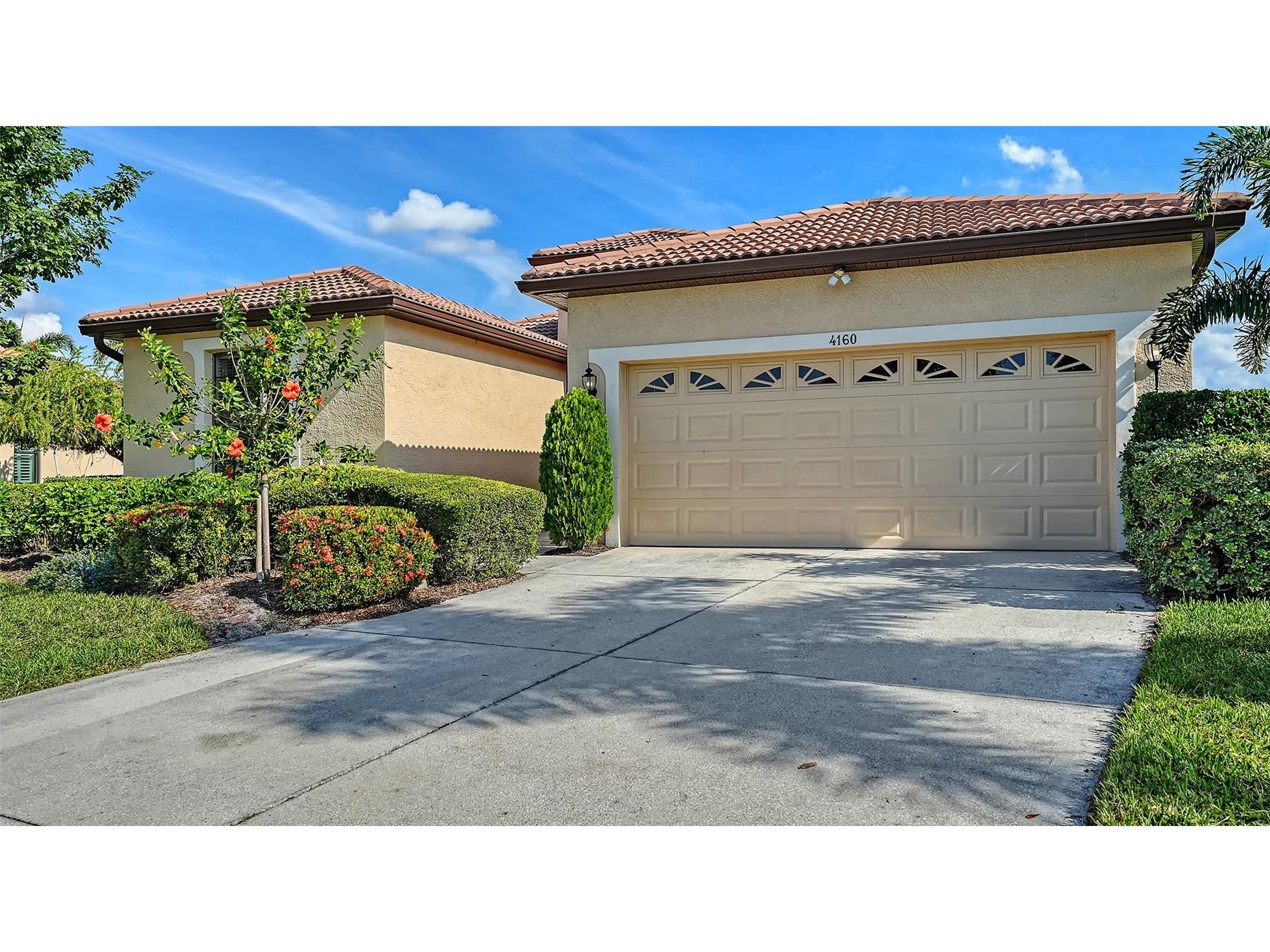 4160 Mackay Falls Terrace Sarasota FL 34243 A4672916 image6