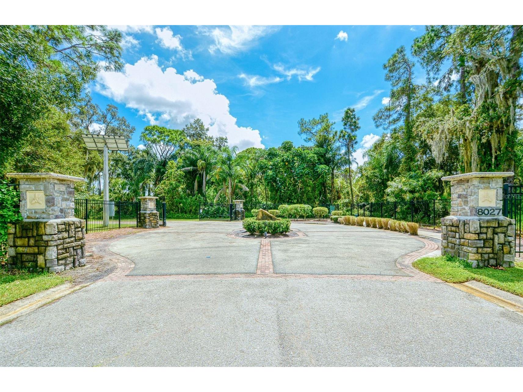 4160 Mackay Falls Terrace Sarasota FL 34243 A4672916 image63